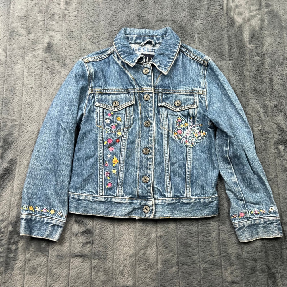 Gap Kids Girls Blue Denim Butterfly Floral Embroidered Trucker Jacket Size S 5-6